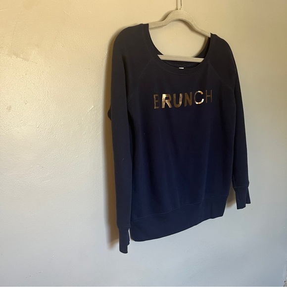 Sarah Marie Running Brunch Wide Neckline Sweatshirt Navy Blue Gold Small - Picture 2 of 8